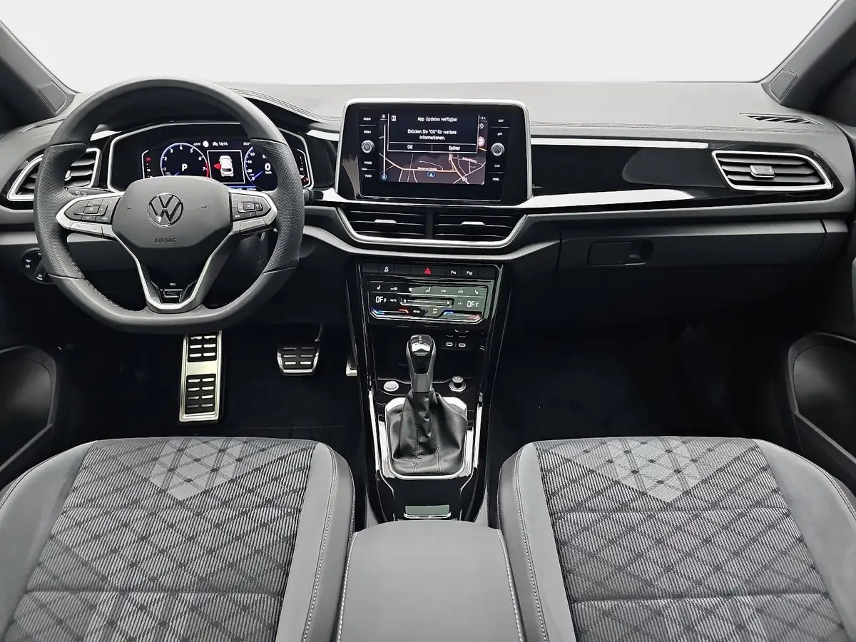 VW T-ROC 1.5 TSI DSG R-LINE NAVI LED LM17