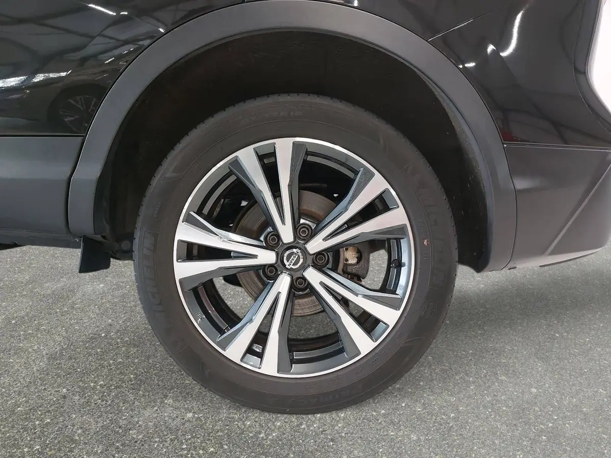 NISSAN QASHQAI 1.3 DIG-T 4X2