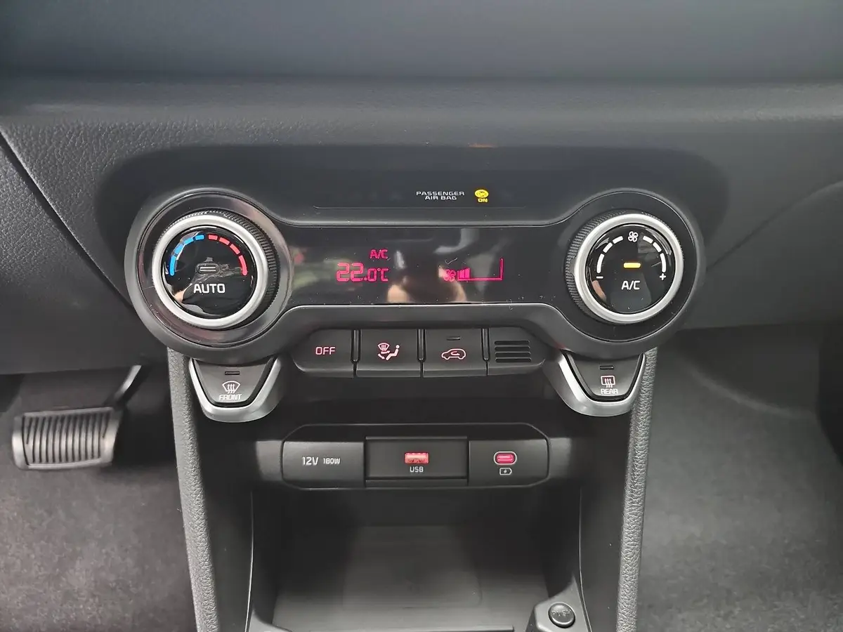 KIA PICANTO 1.0 AUTO. (AMT) SPIRIT LED SITZH. NAVI