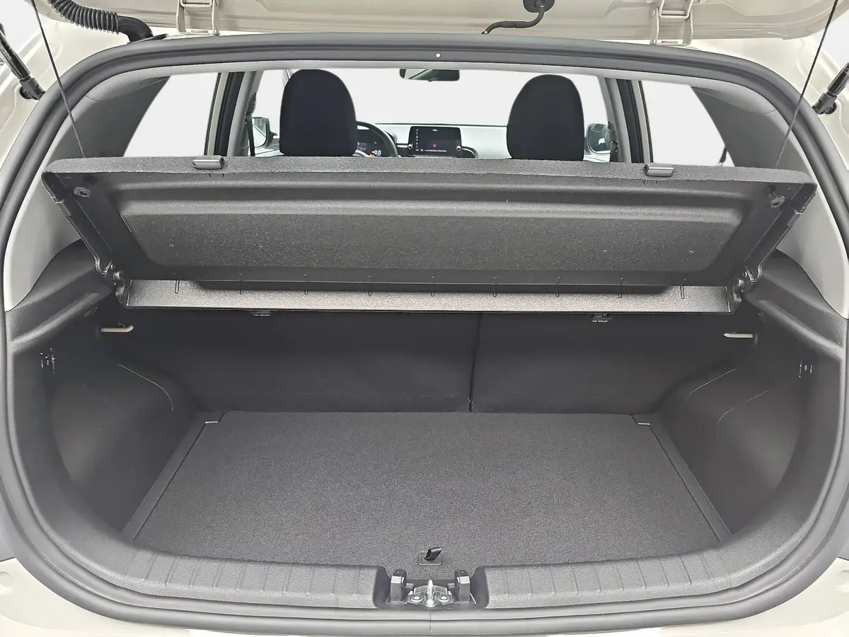 KIA PICANTO 1.0 AUTO. (AMT) SPIRIT LED SITZH. NAVI