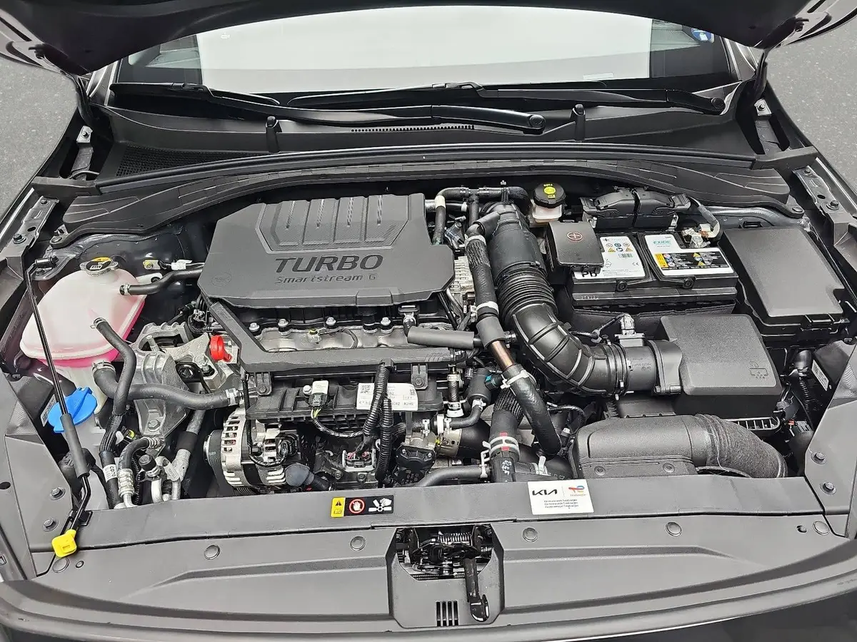 KIA CEED SW 1.5 T-GDI DCT7 GT-LINE