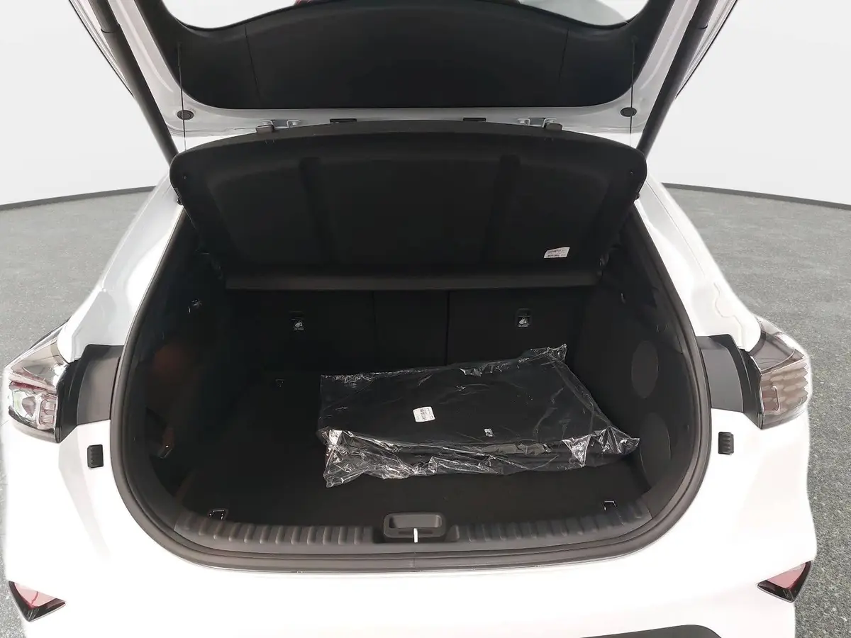 KIA XCEED 1.6 T-GDI 180 DCT GT-LINE MJ26 LEDER GLASDACH
