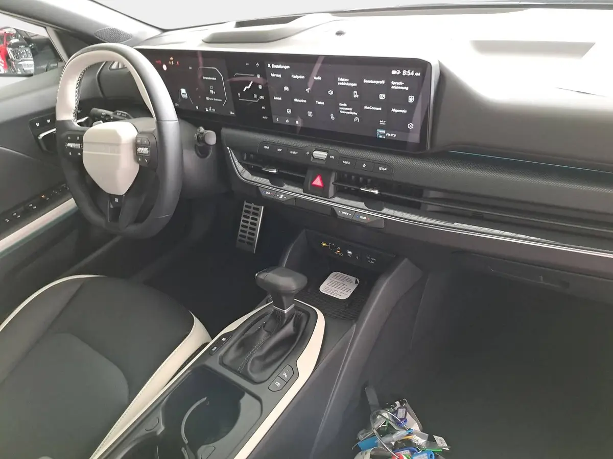 KIA K4 SW 1.6 T-GDI 180 PS DCT7 GT-LINE MJ26 DW-PARK-PRO SITZ SOUND DESIGN
