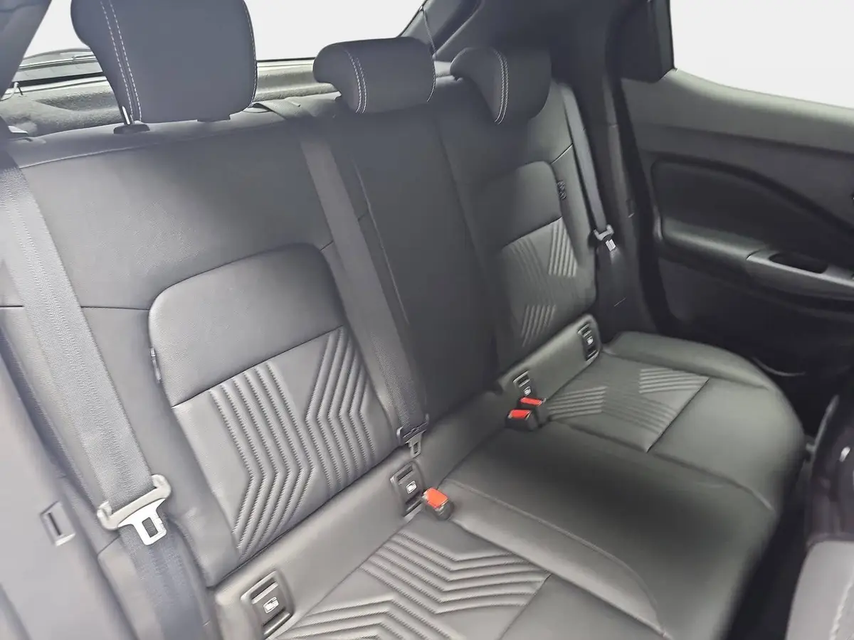 NISSAN JUKE 1.6 HYBRID AUTO. TEKNA NAVI BOSE