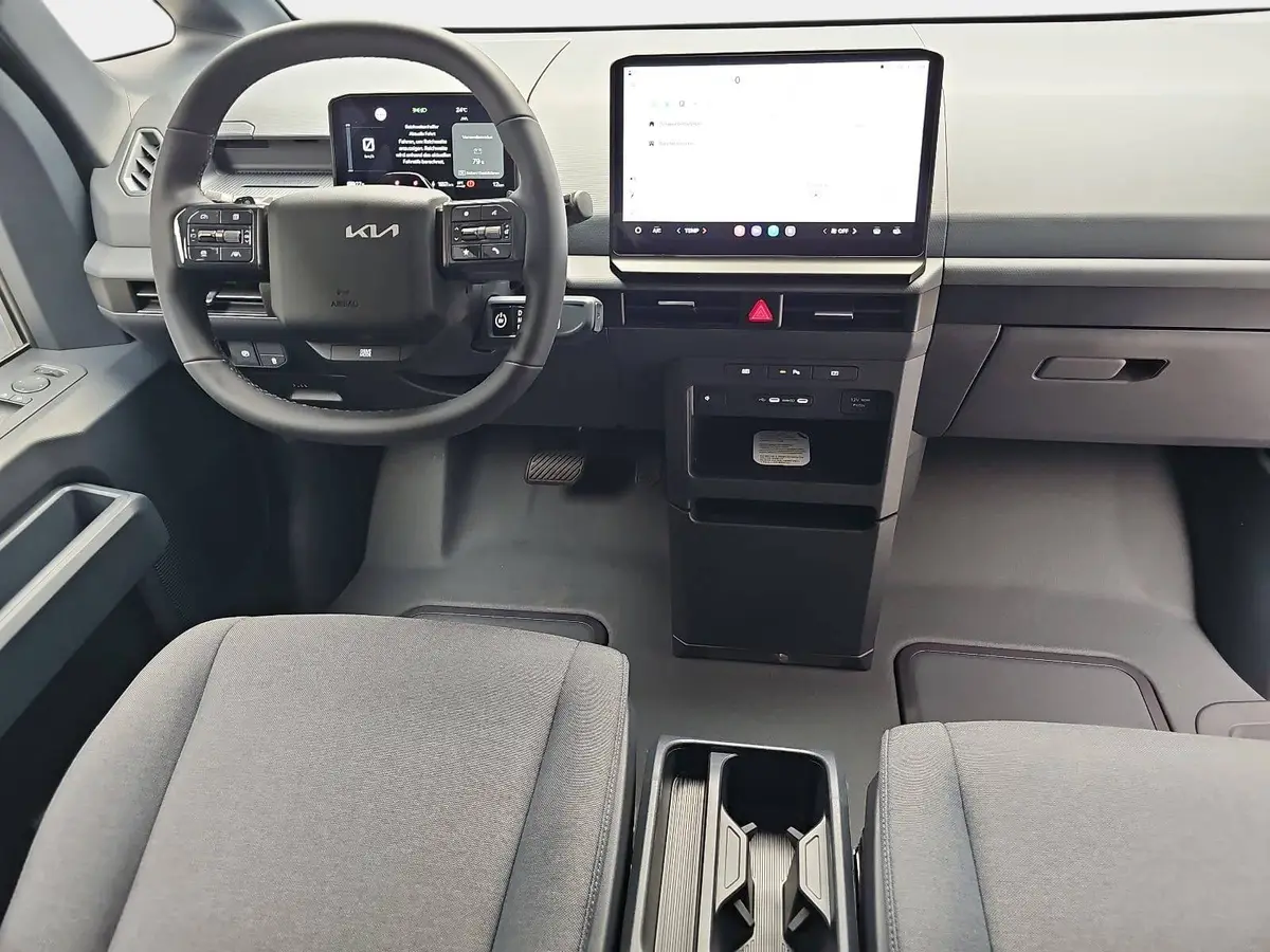 KIA PV5 CARGO L2H1 3T 71.2 KWH PLUS MJ26 WÄRMEPUMPE ALLWETTERREIFEN