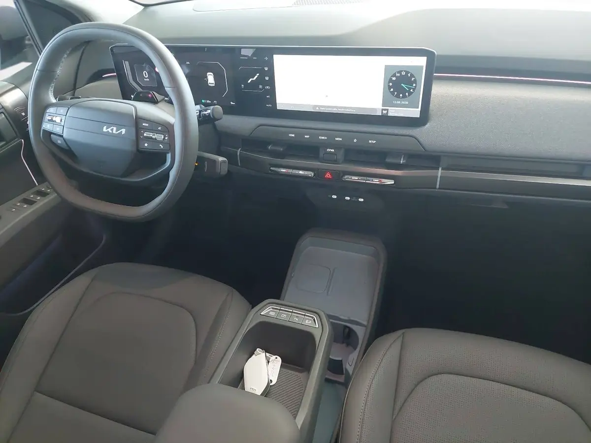 KIA EV3 81.4 KWH EARTH MJ27 WINTER-CONNECT BUSINESS UPGRADE DRIVEWISE-PARK