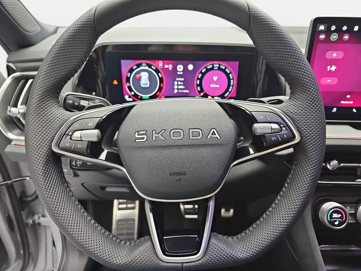 SKODA KODIAQ 1.5 TSI DSG SPORTLINE NAVI LED ACC WINTER KAMERA A