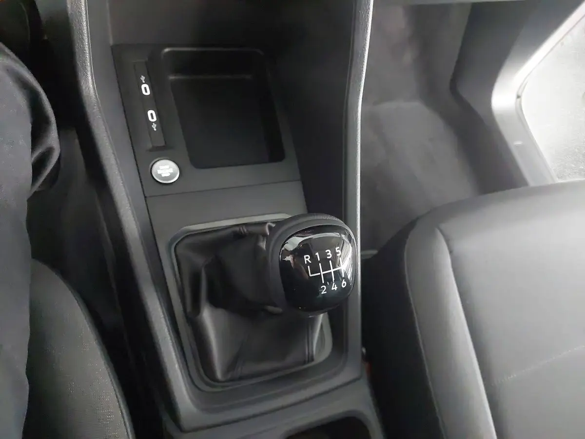 VW CADDY MAXI 2.0 TDI CARGO KLIMA APP-CONNECT PDC KAMERA