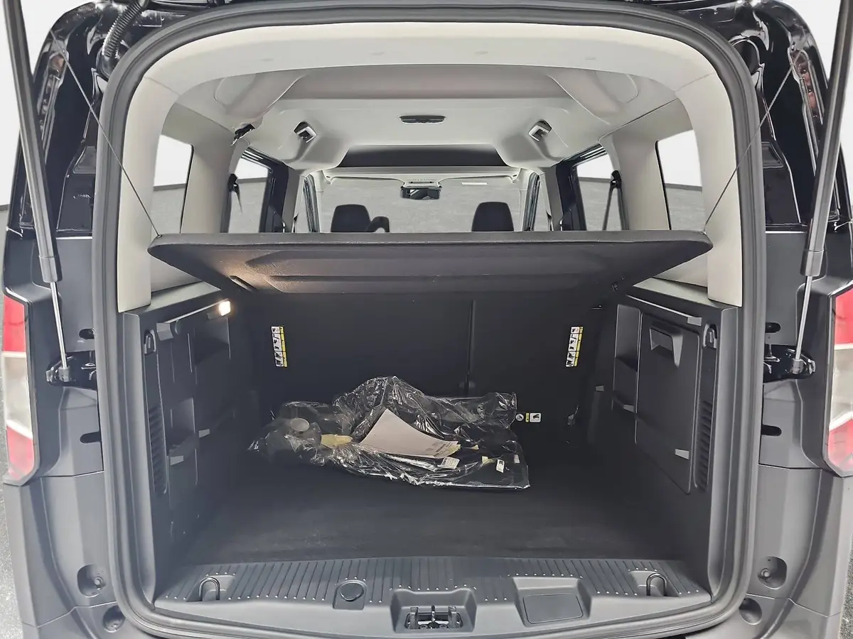 FORD TOURNEO COURIER 1.0 EB AUT. ACTIVE NAVI+ACC+WINTER+SPUR+KAMERA+LM