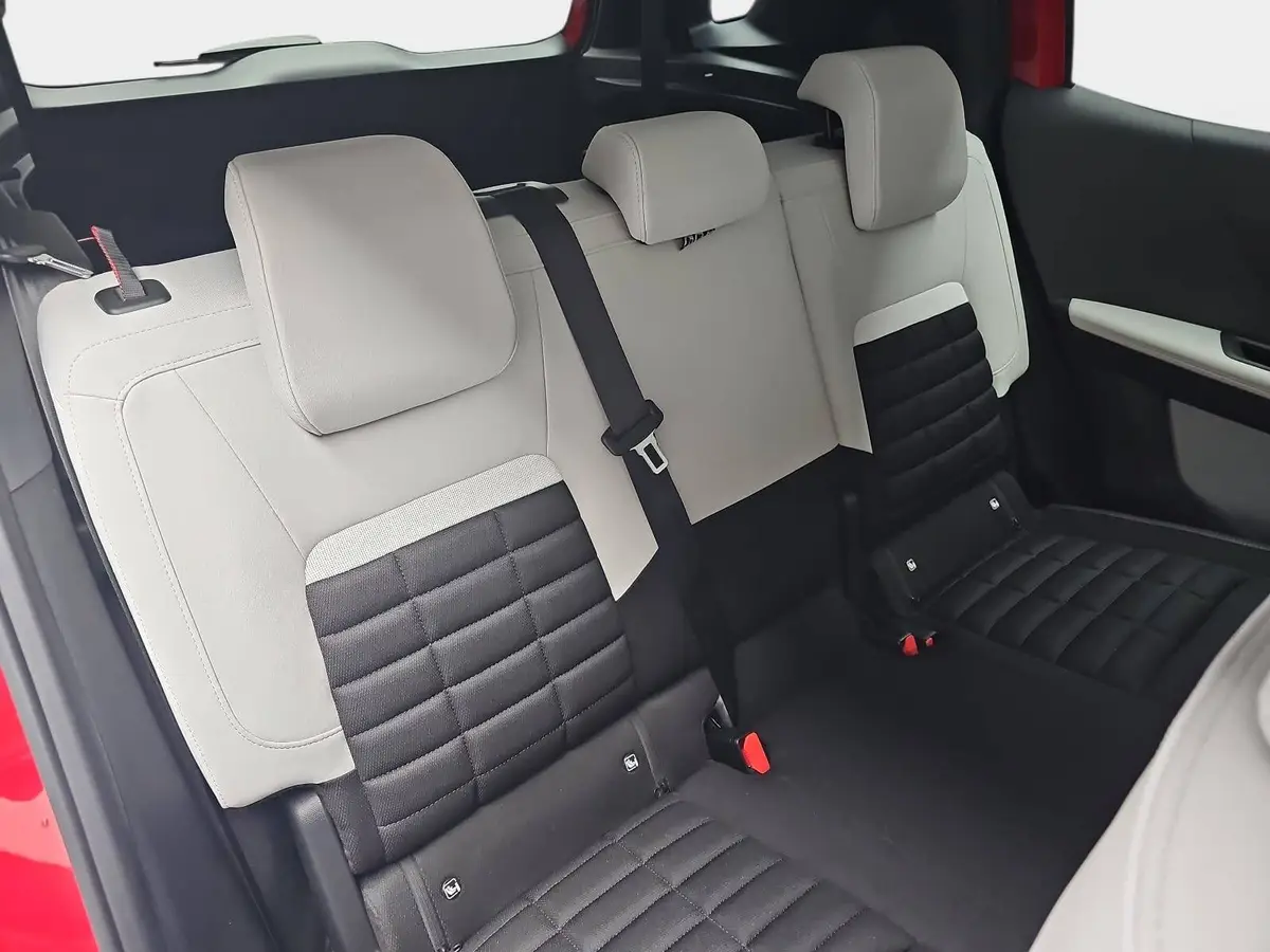 CITROËN C3 AIRCROSS 1.2 HYBRID 145 E-DCS6 PLUS 7-S