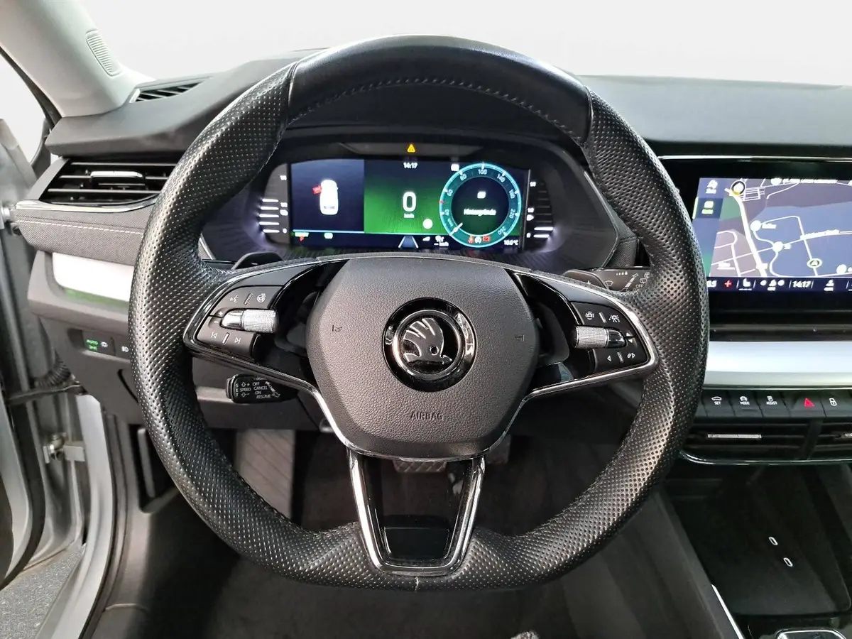 SKODA OCTAVIA COMBI HYBRID 1.4 TSI IV STYLE NAVI ACC HUD PDC KAMERA