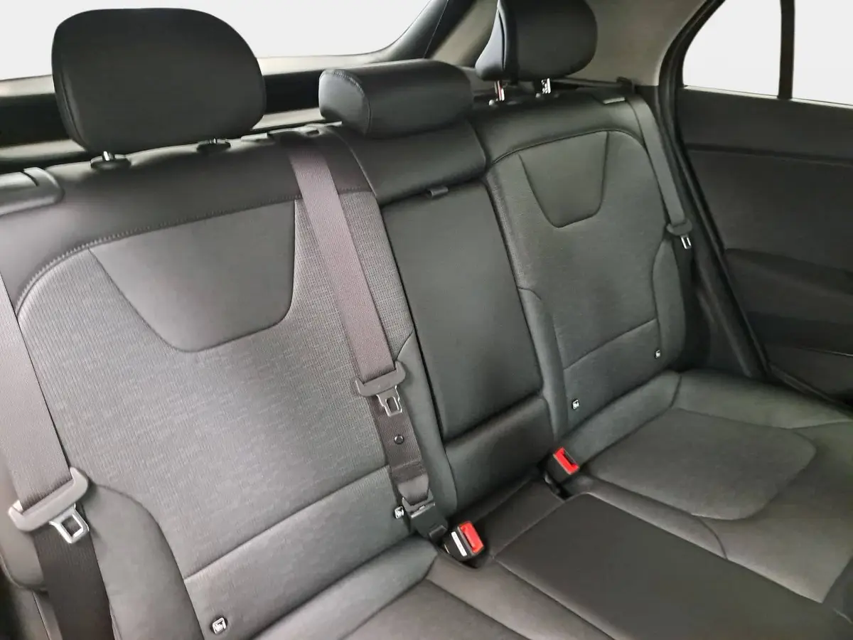 KIA NIRO 1.6 PLUG-IN HYBRID SPIRIT LED WINTER