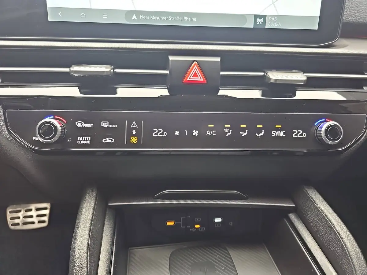 KIA SPORTAGE 1.6 T-GDI 150 2WD DCT GT-LINE MJ26 SCHW. DACH DRIVEWISE GLASDACH SOUND