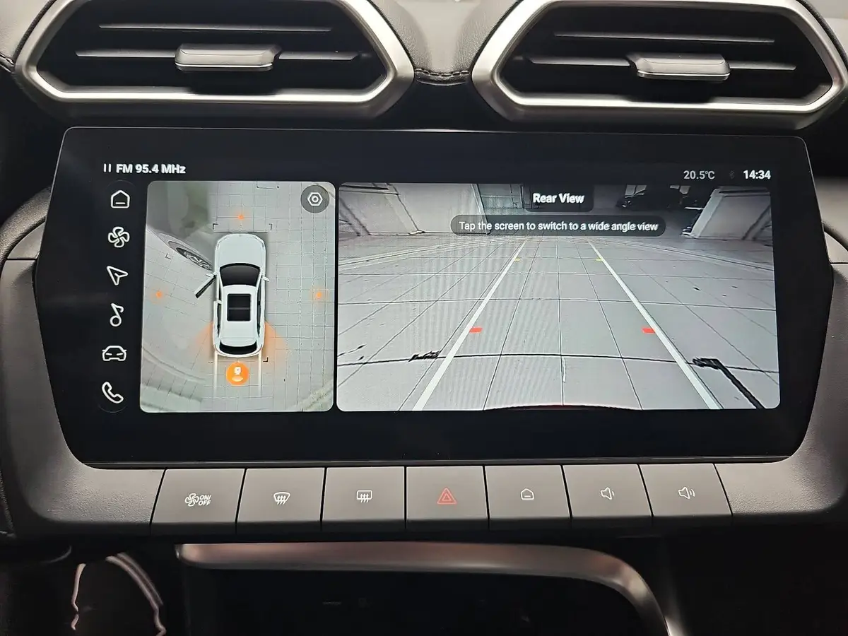 MG ZS 1.5 HYBRID+ MY25.5 LUXURY NAVI LM18 KEYLESS-ENTRY 360-GRAD-KAMERA