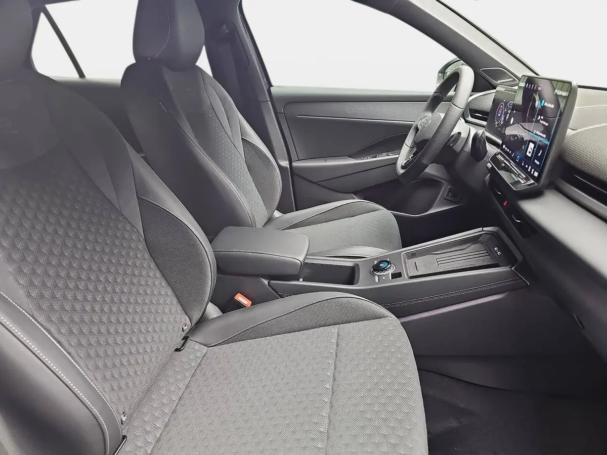 VW T-ROC 1.5 ETSI DSG R-LINE MATRIX AHK LM19