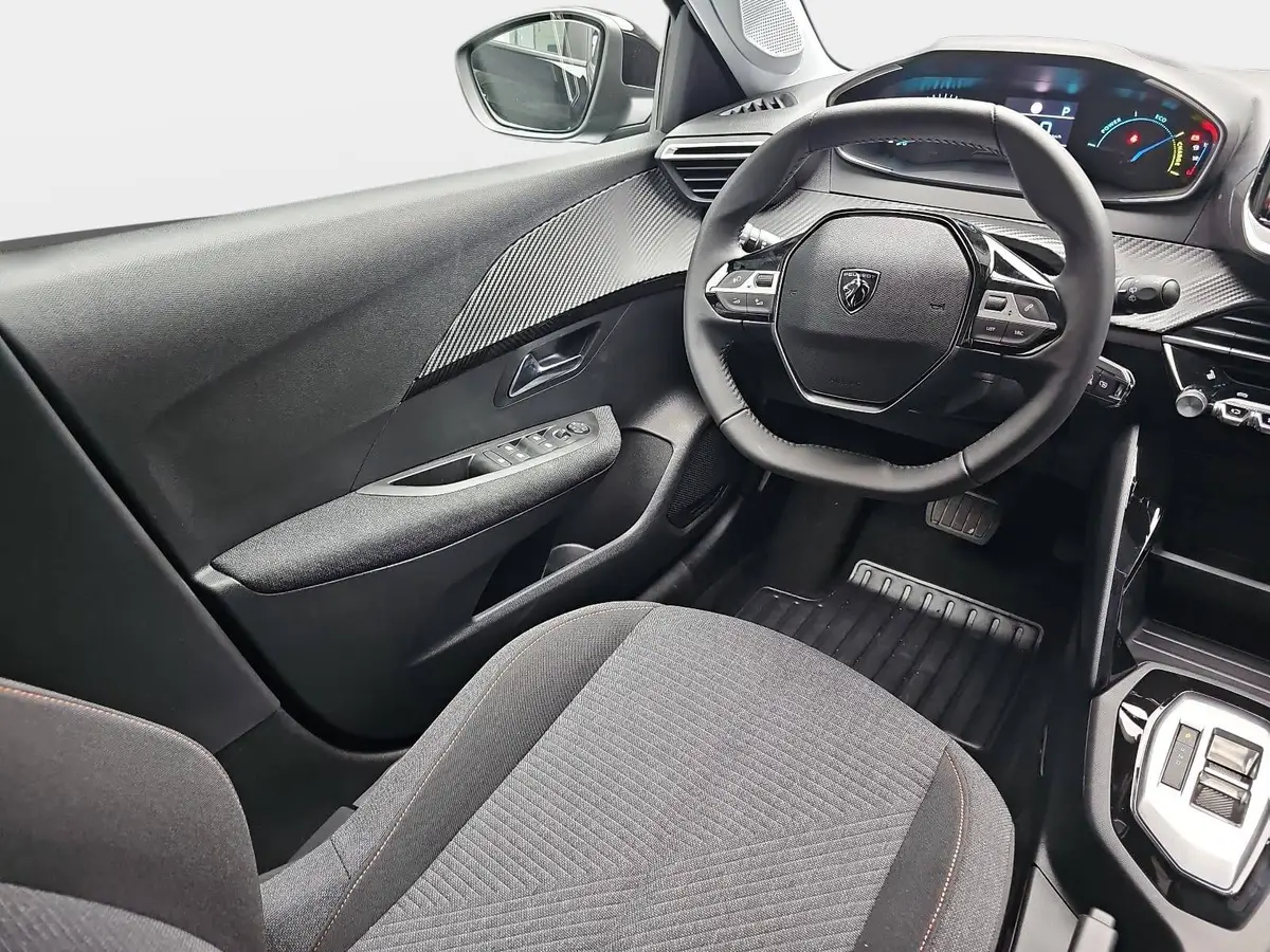 PEUGEOT 208 1.2 HYBRID 110 E-DSC6 STYLE LED GRA SHZ