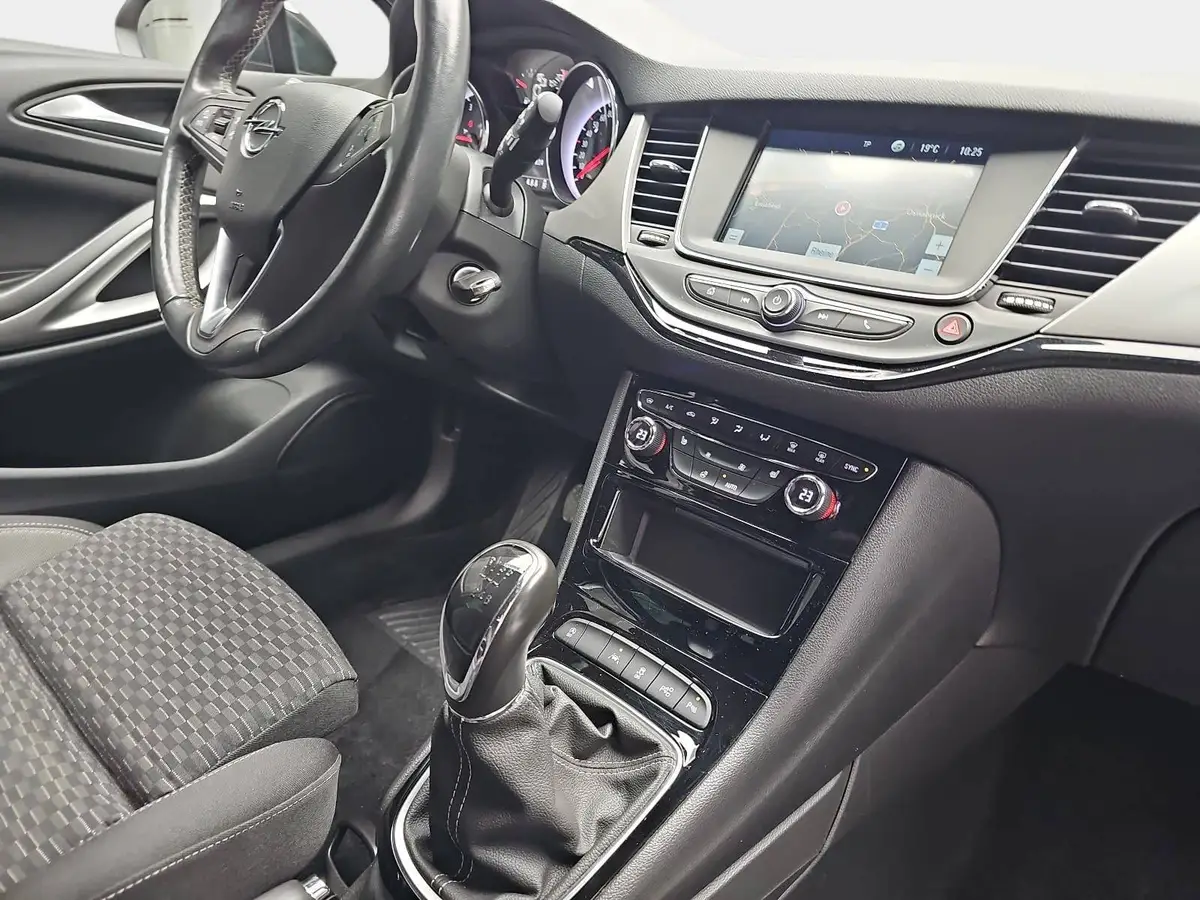 OPEL ASTRA 1.2 TURBO GS LINE NAVI LED KAMERA LM