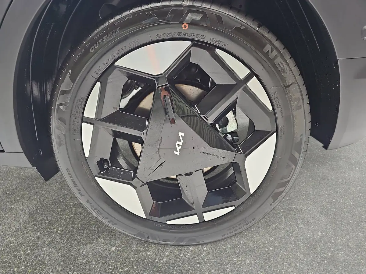 KIA SELTOS 1.6 T-GDI 2WD DCT SPIRIT MJ27 DRIVEWISE