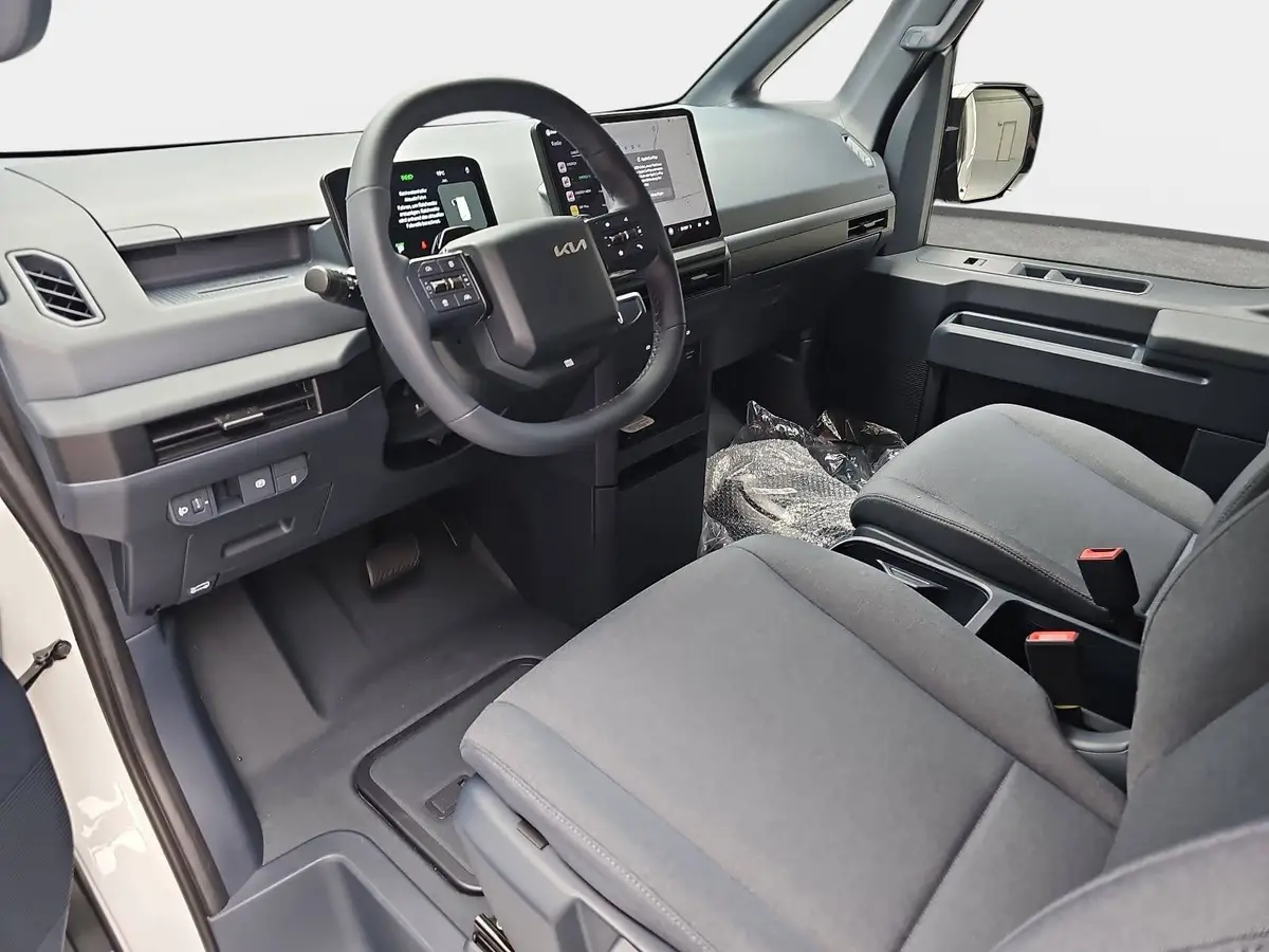 KIA PV5 CARGO L2H1 4T 71.2 KWH PLUS MJ26 WÄRMEPUMPE ALLWETTERREIFEN