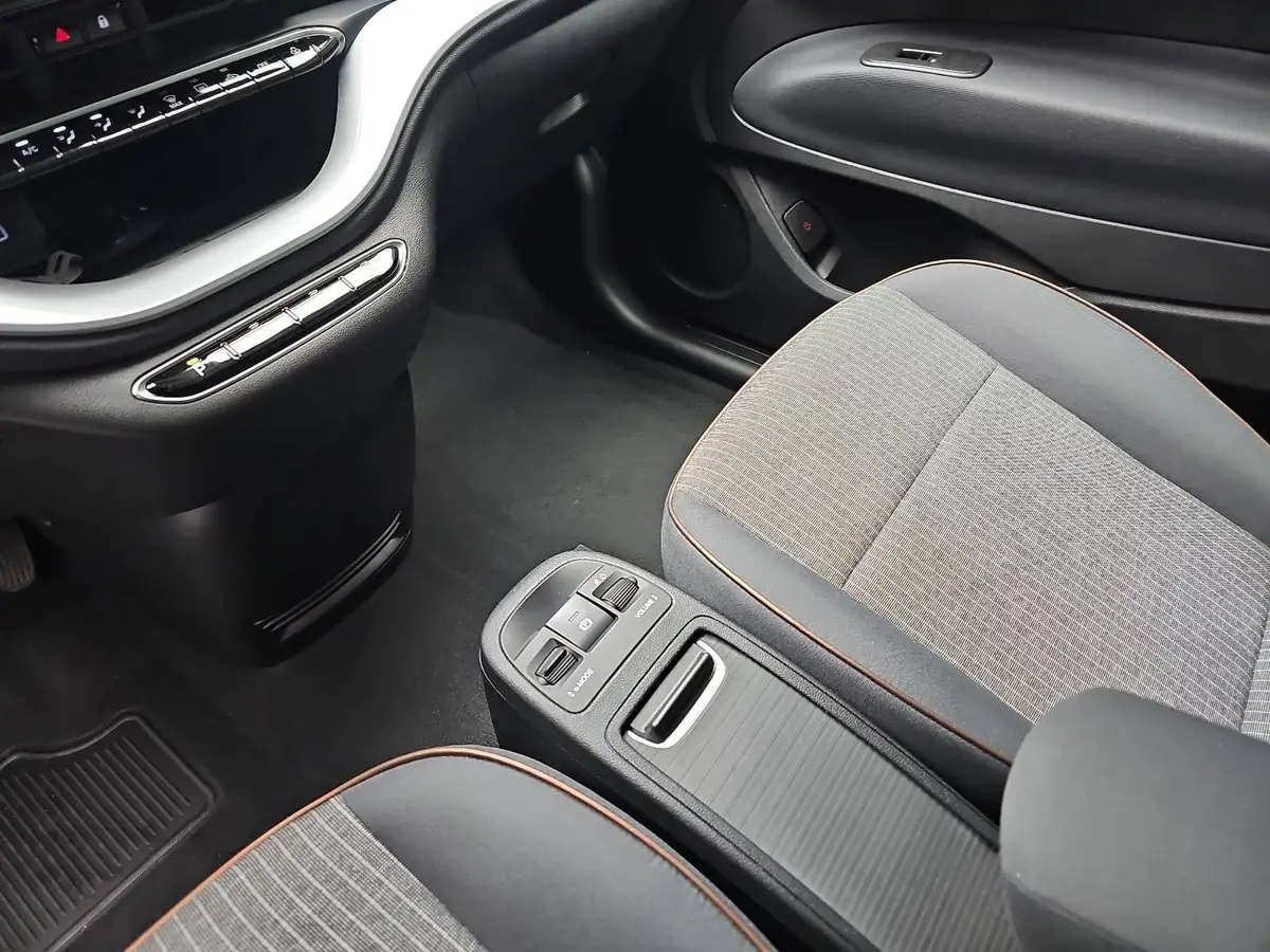 FIAT 500E ELEKTRO 42 KWH 3+1 ICON