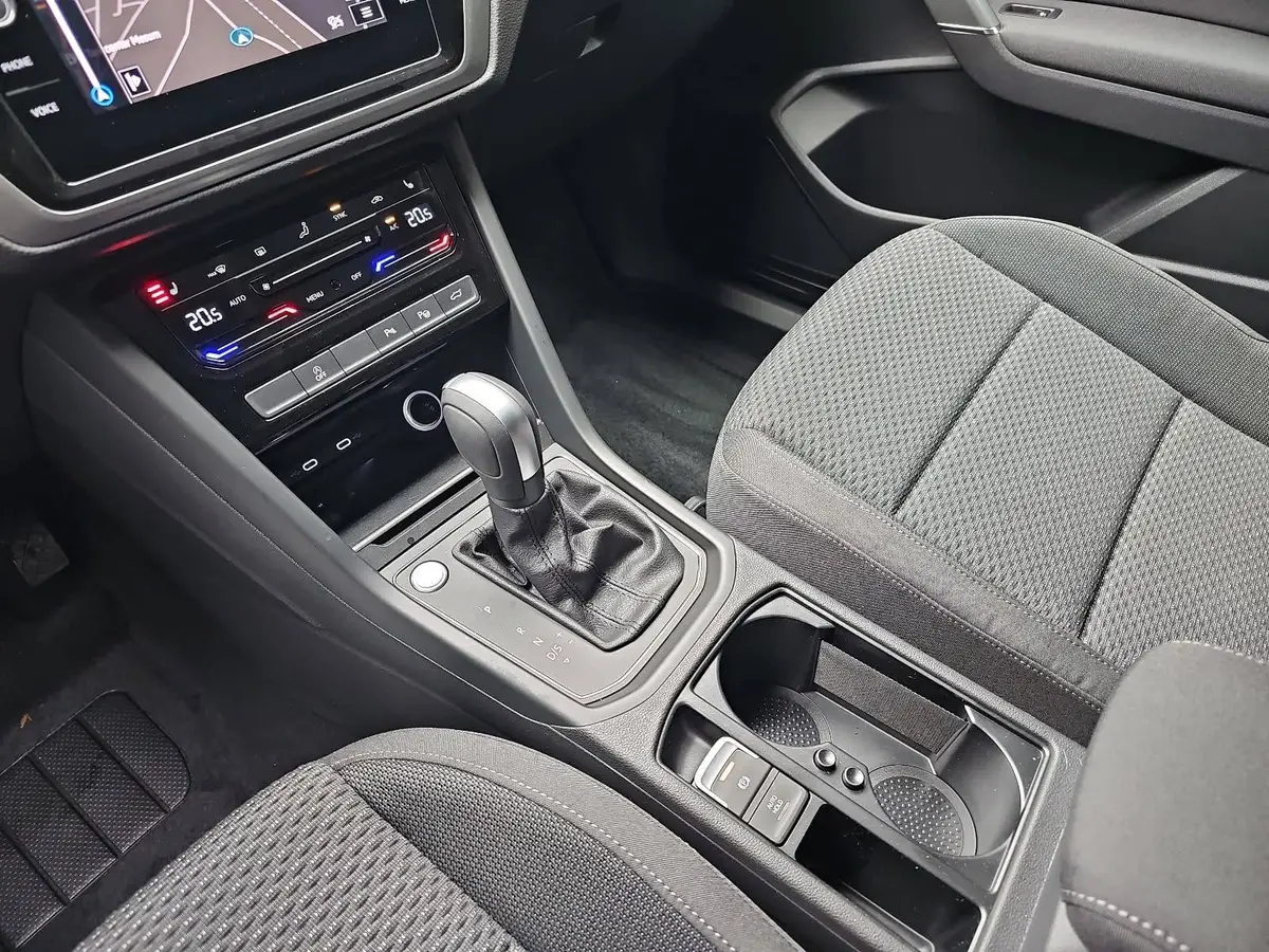 VW TOURAN 1.5 TSI DSG COMFORTLINE NAVI LED ACC WINTER KAMERA