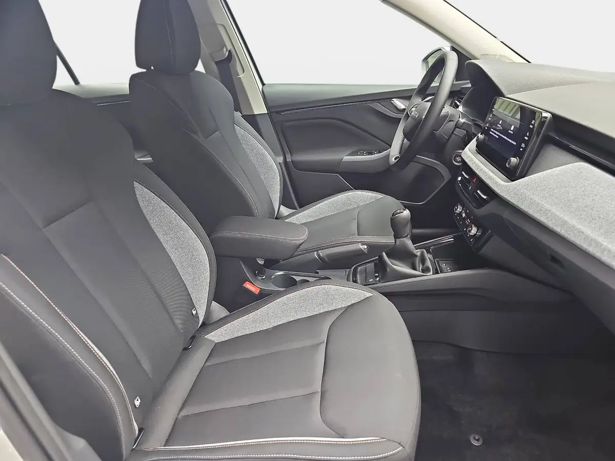 SKODA KAMIQ 1.0 TSI CLASSIC LED KLIMAAUTO PDC