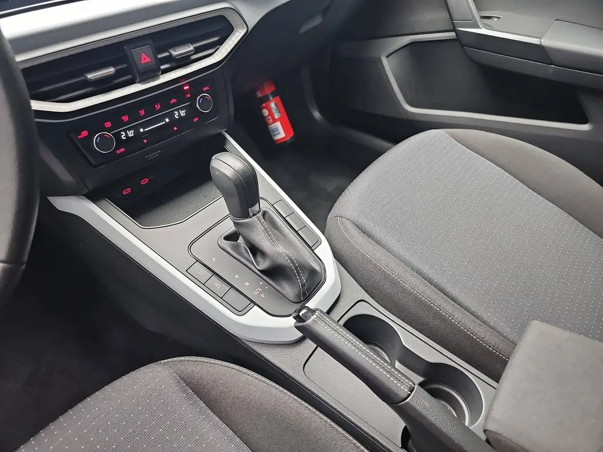 SEAT ARONA 1.0 TSI DSG STYLE GRA NAVI
