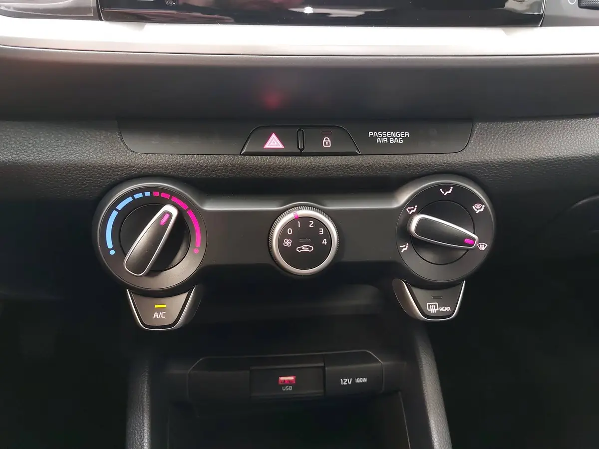 KIA STONIC 1.0 T-GDI 100 EDITION 7 WINTER