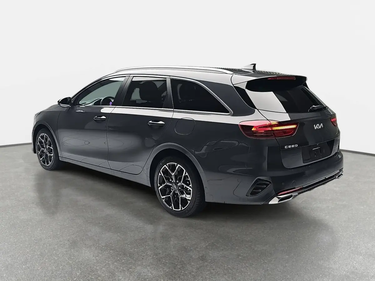 KIA CEED SW 1.5 T-GDI DCT7 GT-LINE