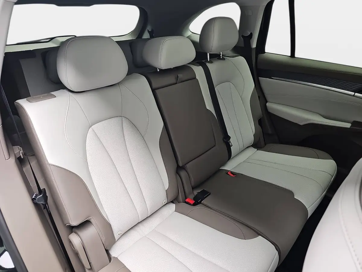 MG S9 PLUG-IN-HYBRID MY26 PREMIUM