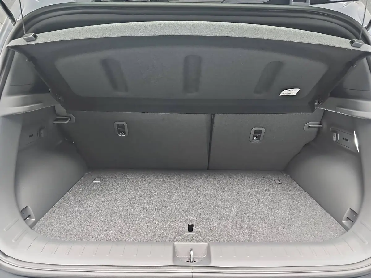 KIA EV2 61.0 KWH BLACK LINE MJ27 DRIVEWISE-PARK KOMFORT GLASDACH STYLE