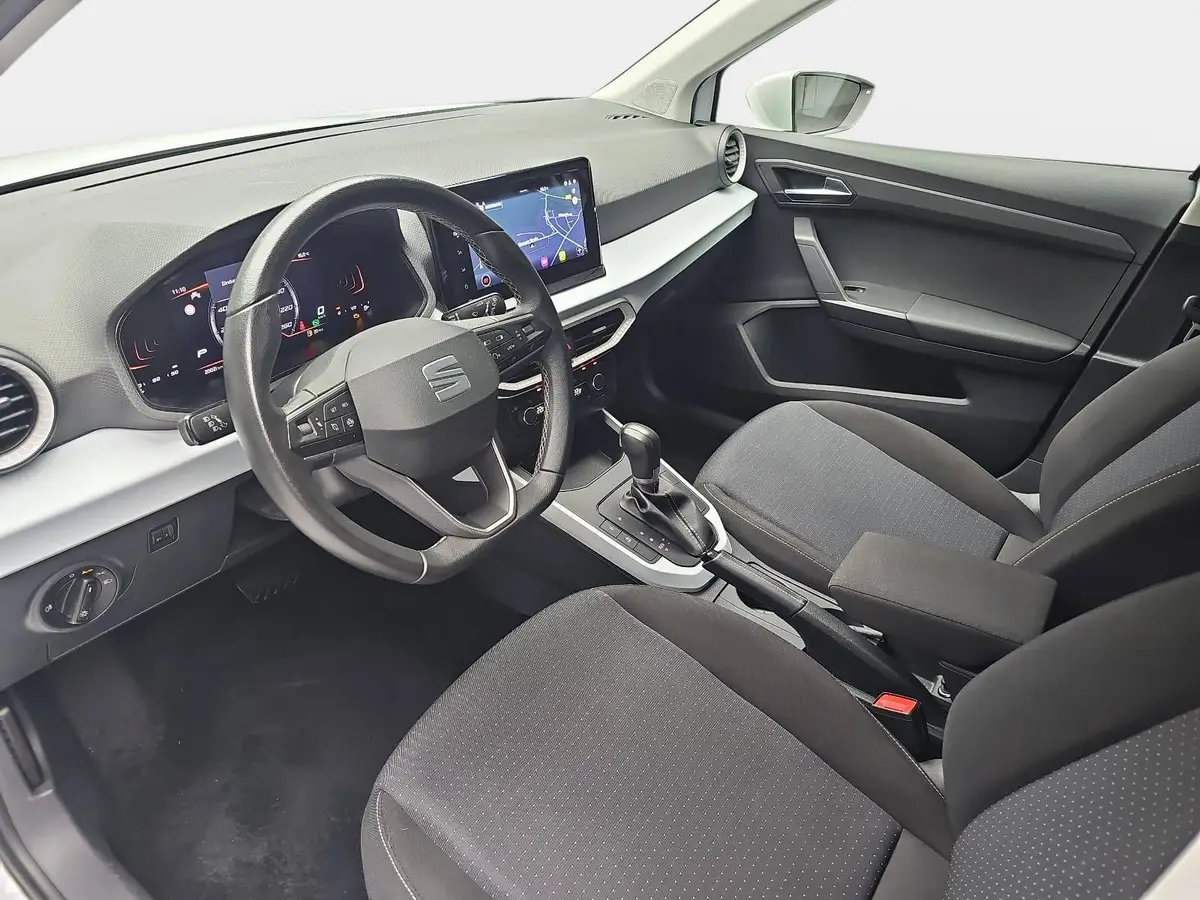 SEAT ARONA 1.0 TSI DSG STYLE NAVI LED PDC LM