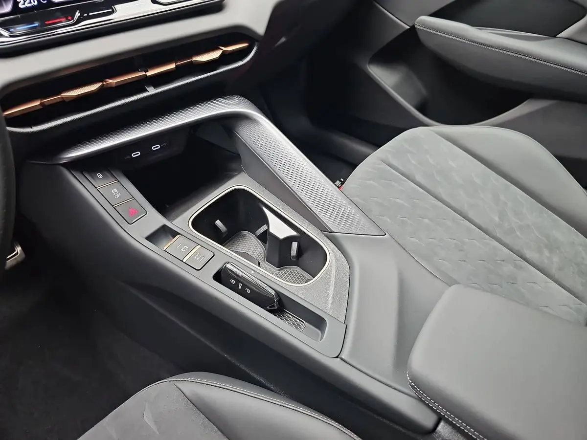 CUPRA TERRAMAR 1.5 ETSI DSG LED ACC KAMERA LM18