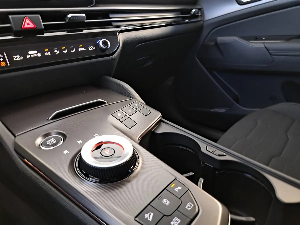 KIA SPORTAGE 1.6 CRDI 48V DCT 2WD SPIRIT MJ26 DRIVEWISE SOUND