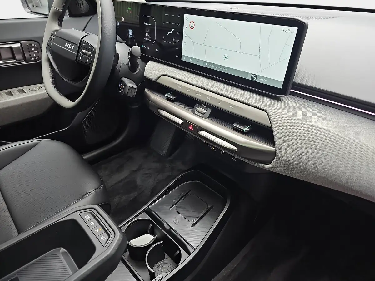 KIA EV4 81.4 KWH EARTH MJ26 UPGRADE TECHNOLOGY WINTER DWP DESIGN SOUND GLASD.