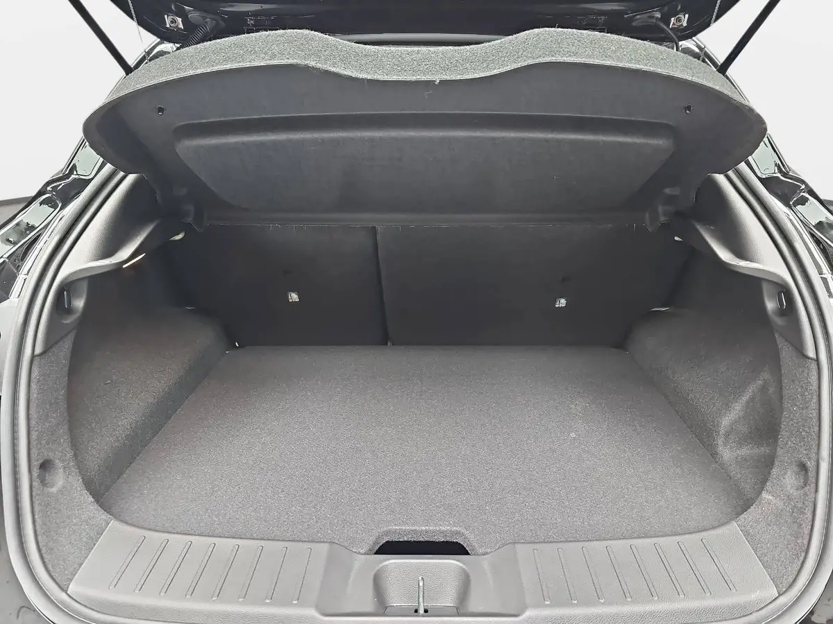 NISSAN JUKE 1.6 HYBRID AUTO. N-CONNECTA WINTER FRONTSCHEIBENHEIZUNG