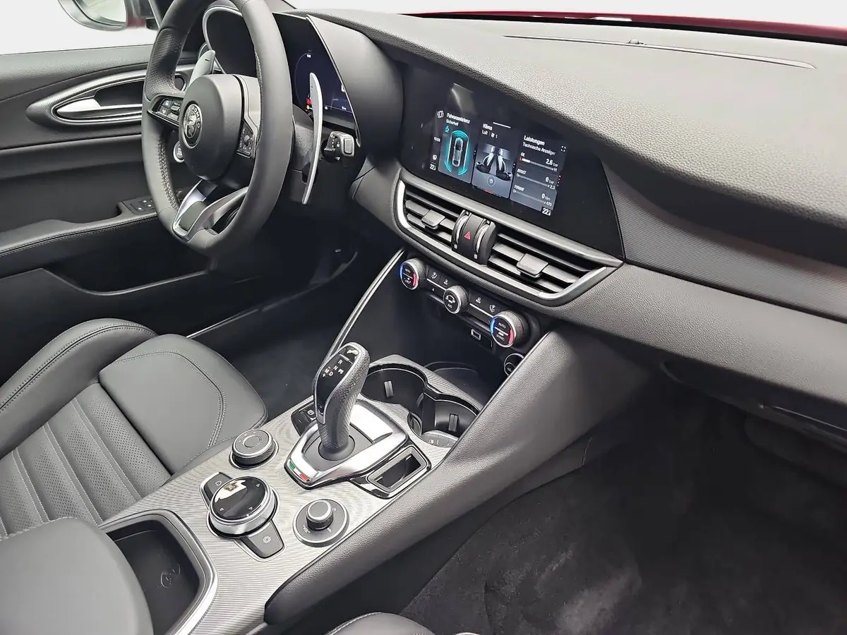 ALFA ROMEO GIULIA 2.2 DIESEL 16V Q4 VELOCE TECHNOLOGIE PAKET