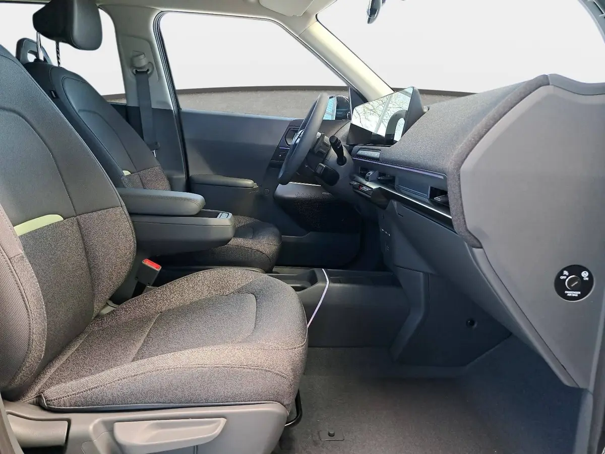 KIA EV2 42.2 KWH EARTH MJ27 WINTER-CONNECT TECHNOLOGY DRIVEWISE-PARK DESIGN