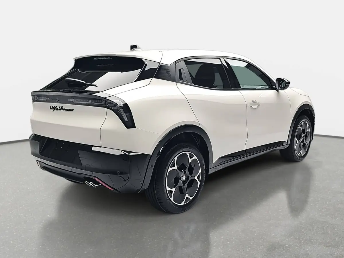 ALFA ROMEO JUNIOR IBRIDA 1.2 VGT 48V-HYBRID 21KW TI TECHNOLOGIE PAKET 18 ZOLL LM