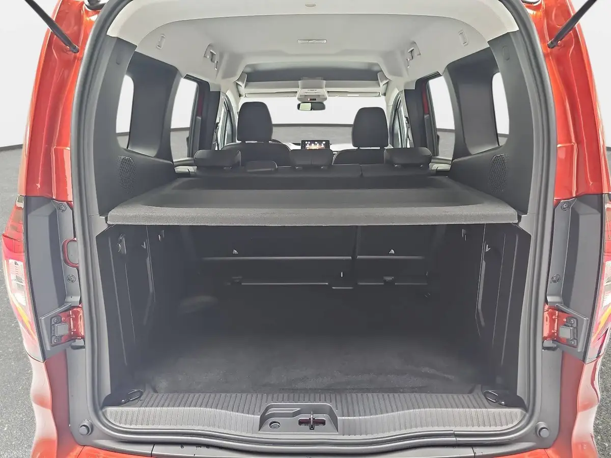 NISSAN TOWNSTAR KOMBI 1.3 DIG-T L1 2.3T AUTO. TEKNA