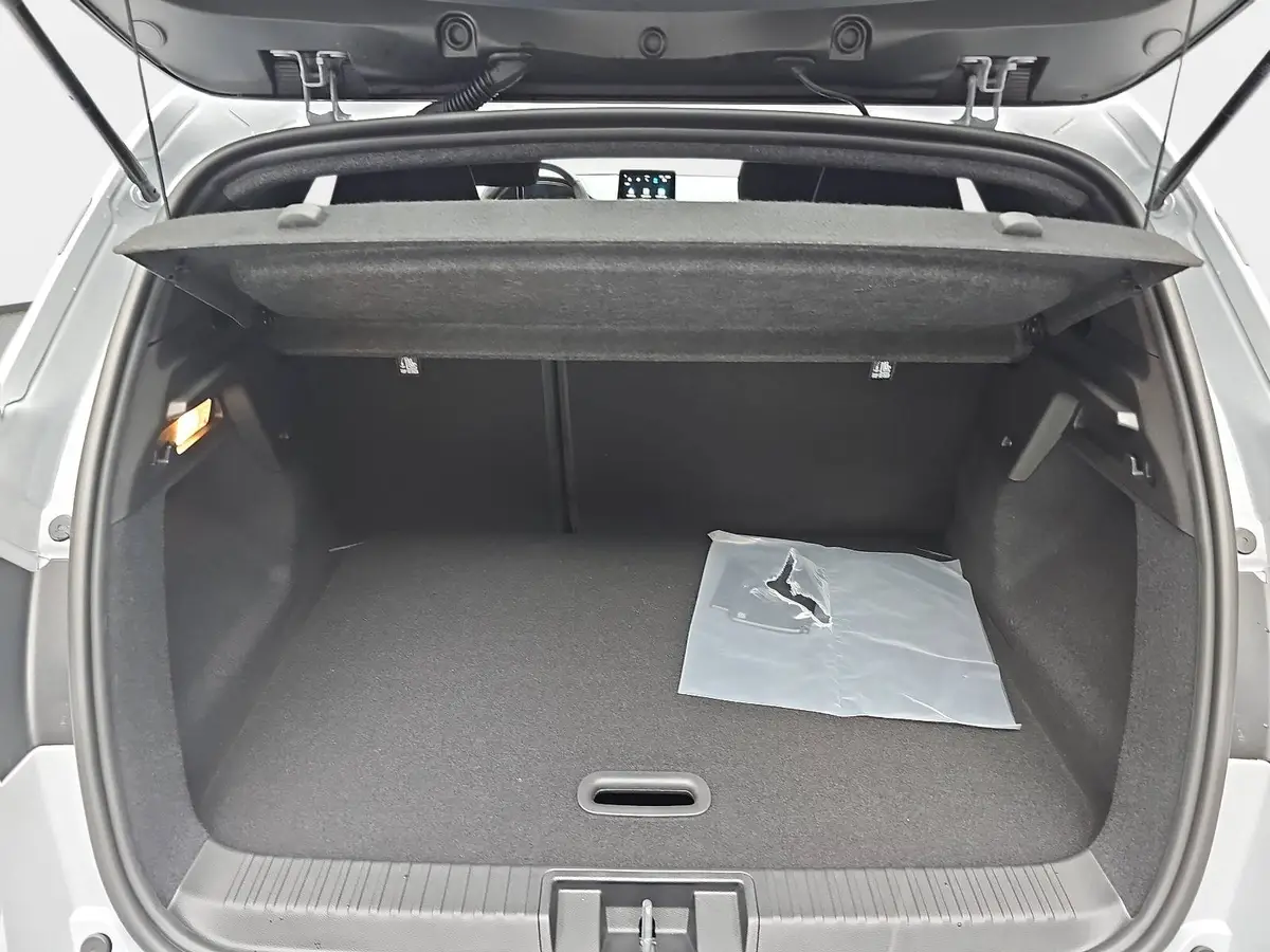 RENAULT CAPTUR II 1.3 TCE 160 EDC TECHNO LED KLIMA DAB KAMERA LM1