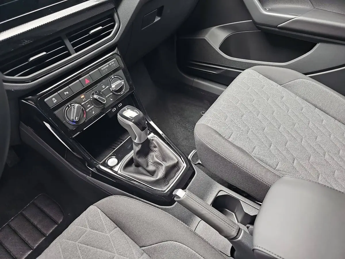 VW T-CROSS 1.0 TSI DSG LIFE LED APP-CONNECT LM