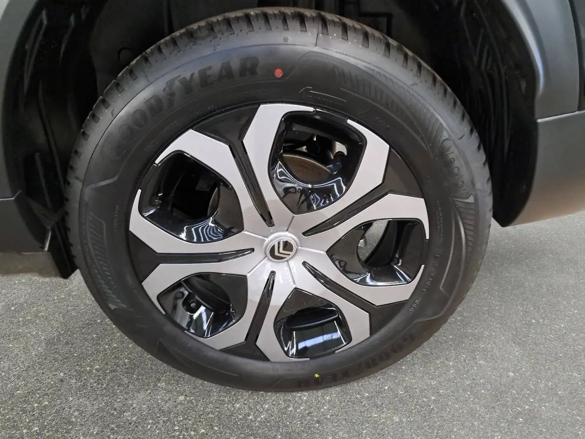 CITROËN C3 AIRCROSS 1.2 HYBRID 145 E-DCS6 PLUS 7-S