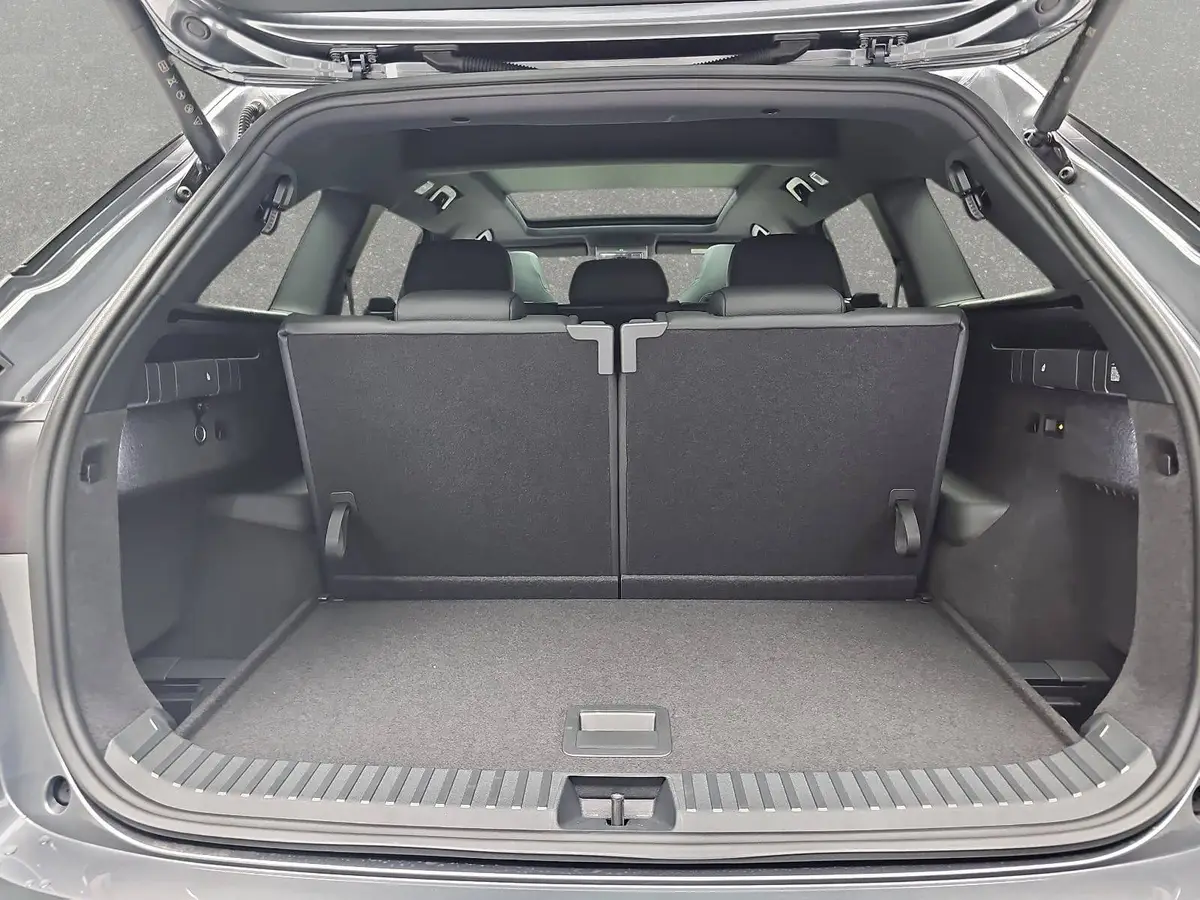 SKODA KODIAQ 2.0 TSI DSG SPORTLINE 4X4 NAVI LED