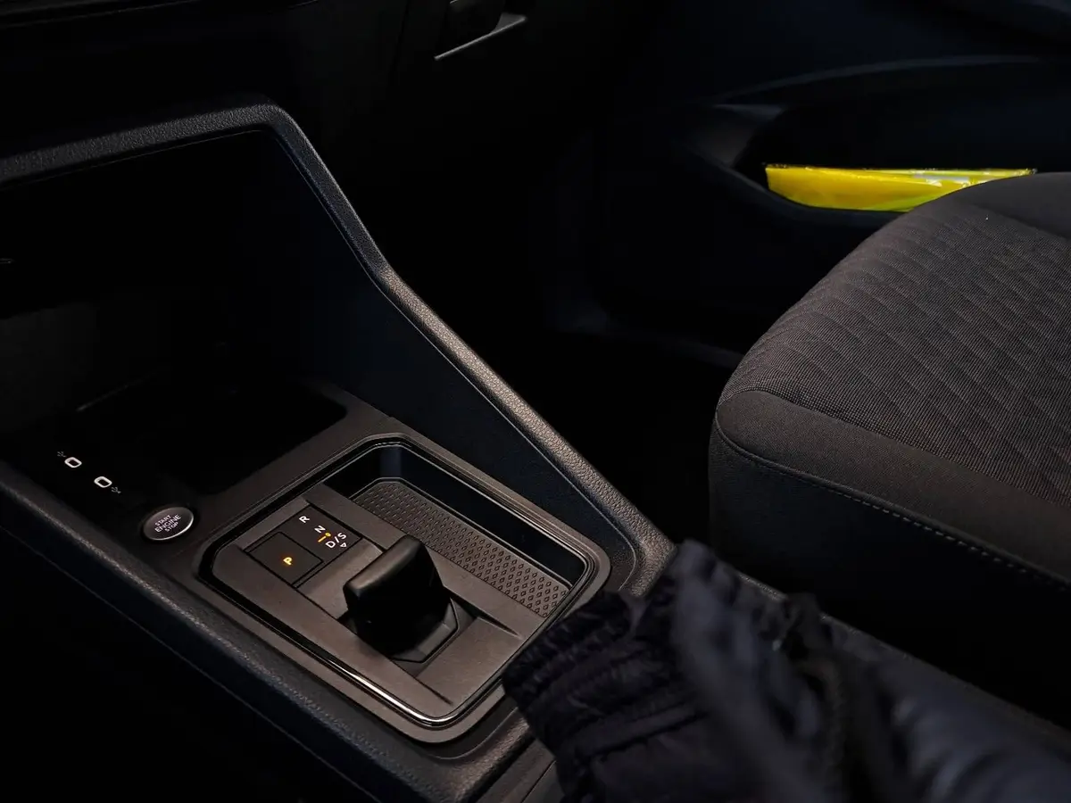 VW CADDY 1.5 TSI DSG LIFE L1H1 KLIMAAUTO SPURPAKET WINTER S