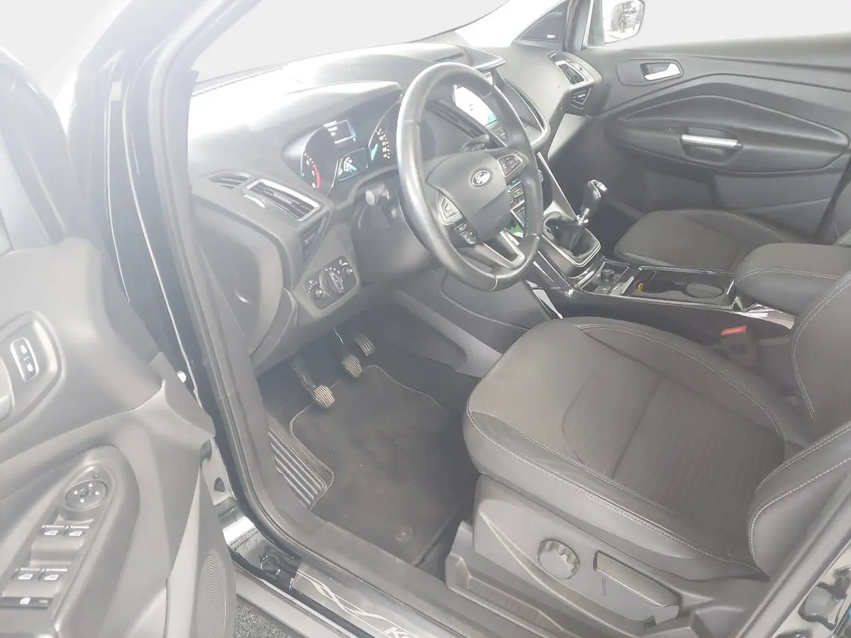 FORD KUGA 1.5 ECOBOOST TITANIUM 4X2 STANDHEIZ KAMERA 8FACH