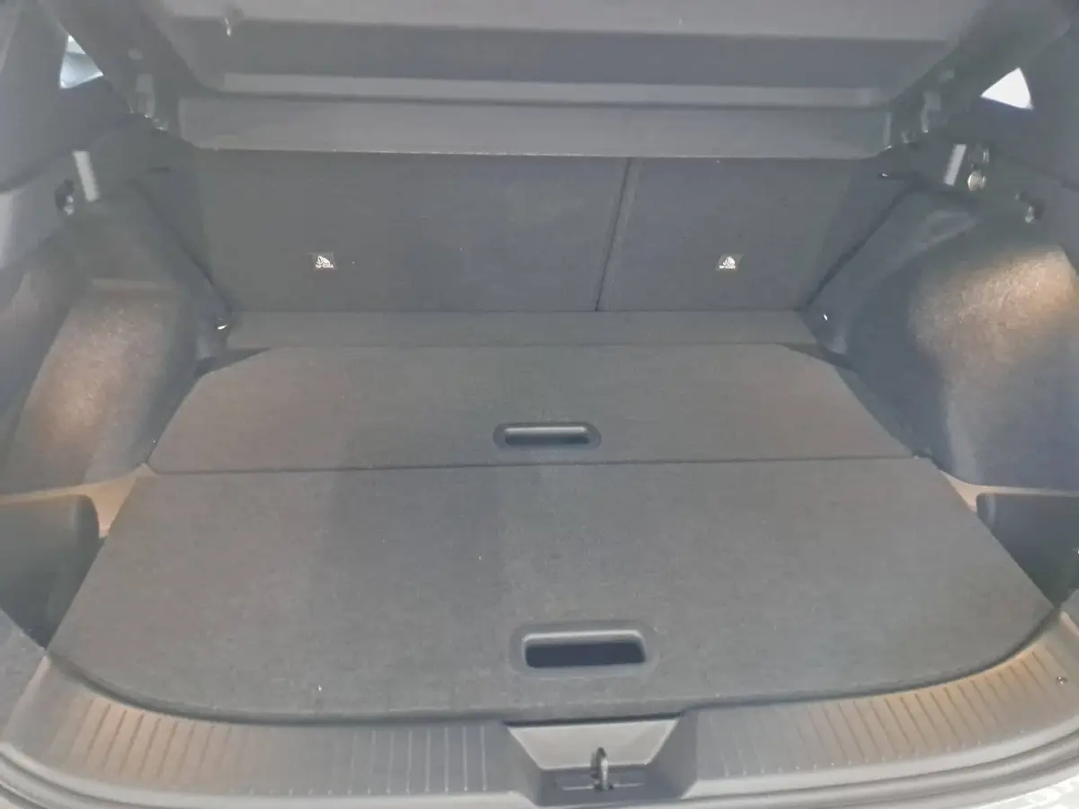 NISSAN QASHQAI 1.3 DIG-T MHEV AUTO. TEKNA PREMIUM PAKET 2-FARBEN