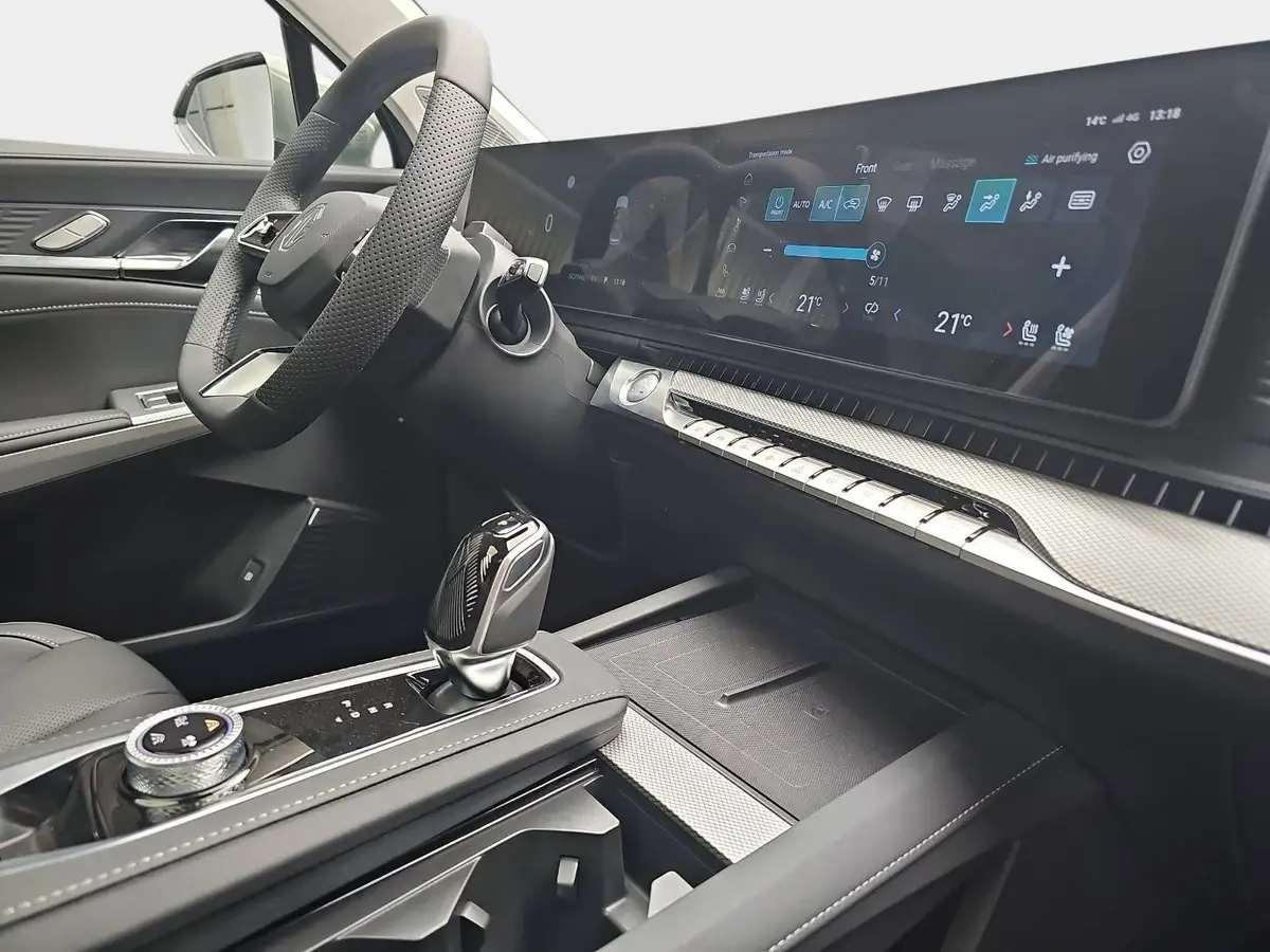 MG S9 PLUG-IN-HYBRID MY26 PREMIUM
