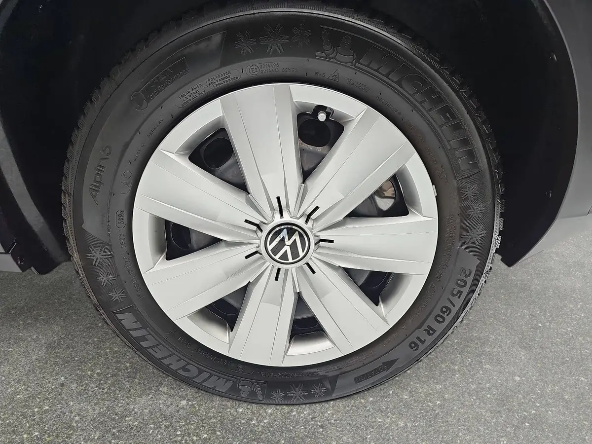 VW T-ROC 1.5 TSI DSG GOAL NAVI LED KLIMAAUTO ACC KAMERA AHK