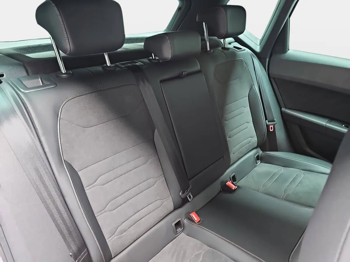 CUPRA ATECA VZ 4DRIVE 2.0 TSI DSG NAVI LED PANO ACC DCC P-ASS